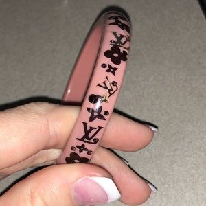 Louis Vuitton Inclusion Bangle in pink
